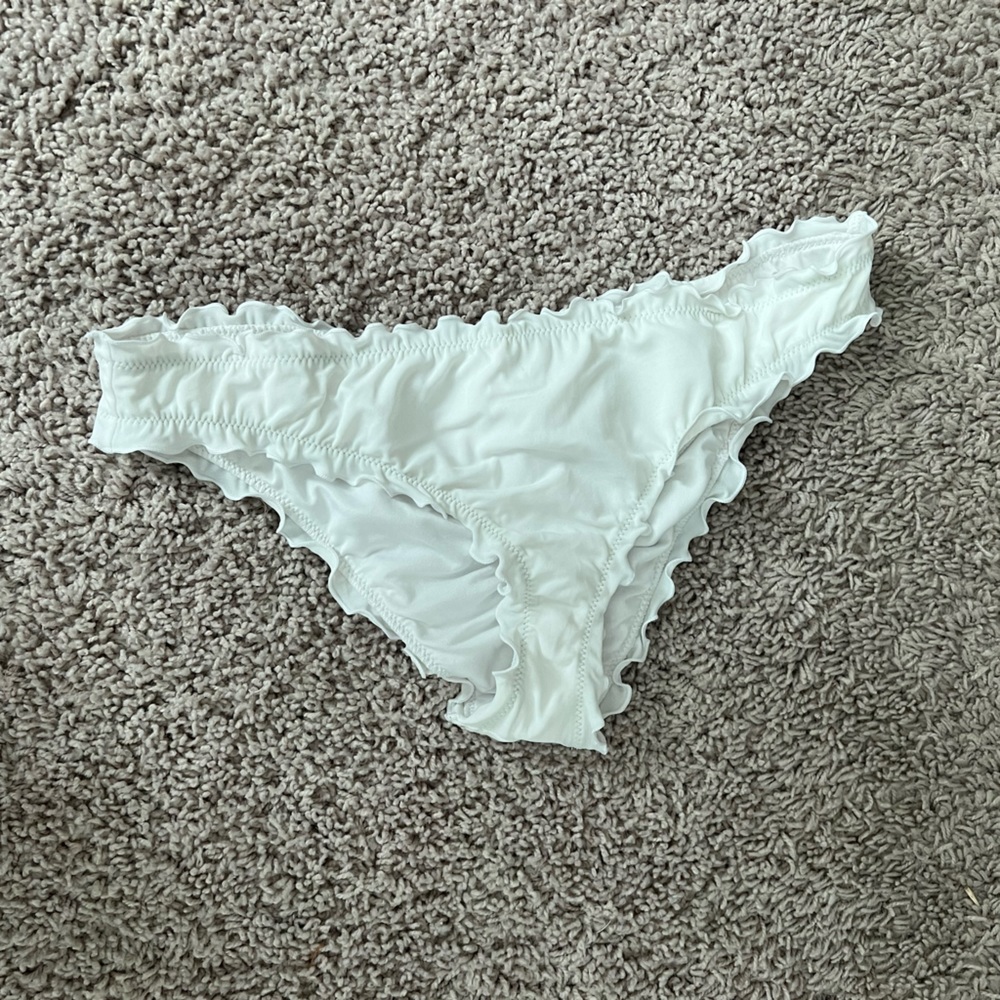 White Cheeky Ruched White Bikini Bottoms Size Small